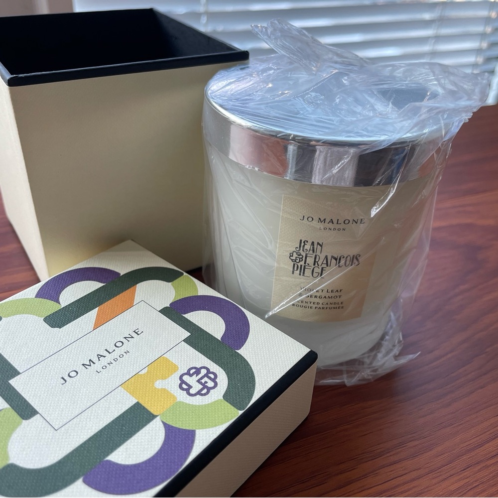 Jo Malone Candle - Violet Leaf & Bergamot Scented Candle 4h